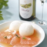 Nage de pamplemousse, sorbet à la fleur de thym et au Riesling d’Alsace