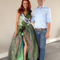 Thibaut Welchlin, créateur de la robe de Miss France pour le concours de Miss Monde