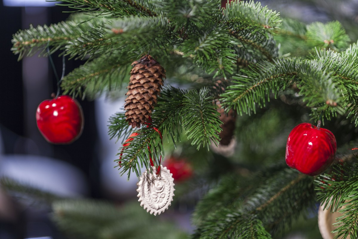 Le Musée Lalique Vous Souhaite Un Happy Cristal Made In
