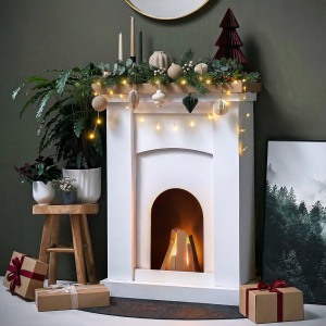 Cheminée décorative en carton